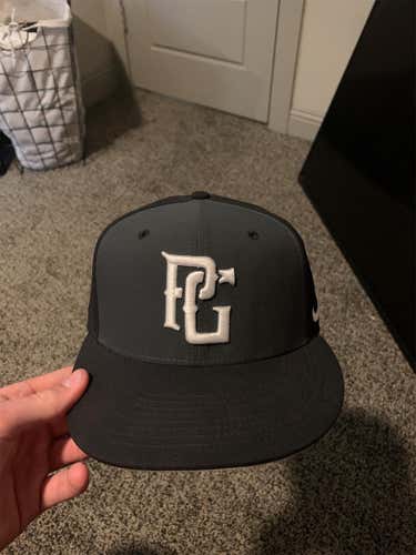 Black Unisex Medium/Large Nike Hat