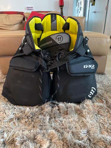 Black Used Medium Warrior rx2  Hockey Goalie Pants