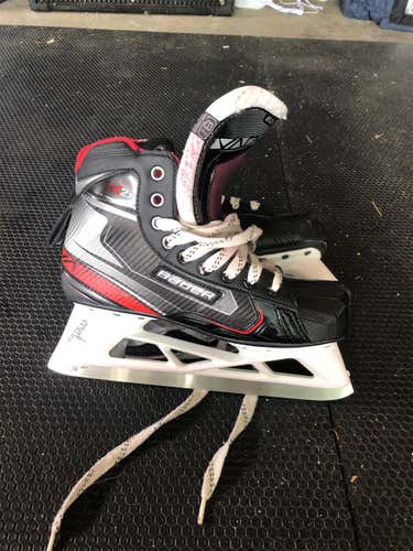 Used Bauer Vapor X2.7 Regular Width Size 8.5 Hockey Goalie Skates