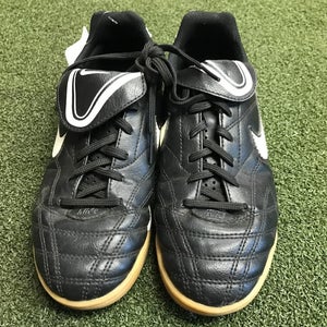 Used Nike Indoor Soccer Cleats