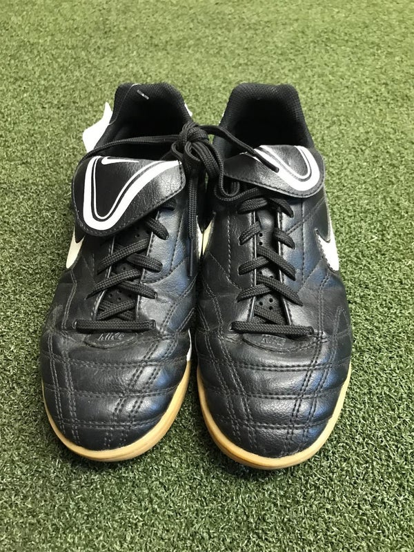 Used Nike Indoor Soccer Cleats