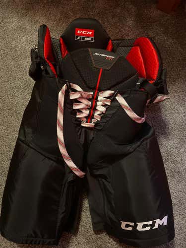 Black New Medium CCM JetSpeed FT1  Hockey Pants