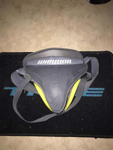 Used Warrior Goalie Cup Sr
