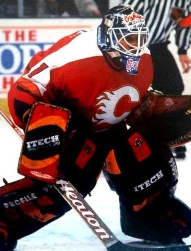 Custom bundle for thepuckstopper
