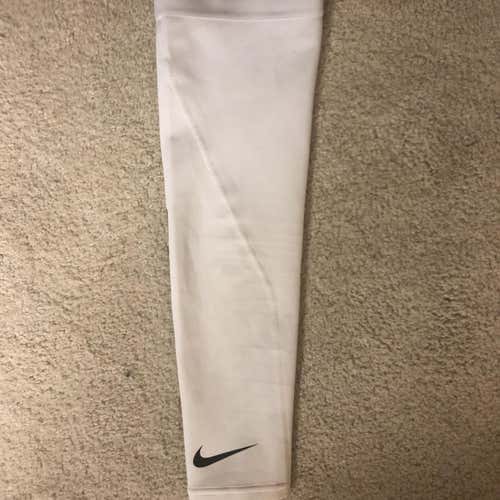Nike Vapor Arm Sleeve