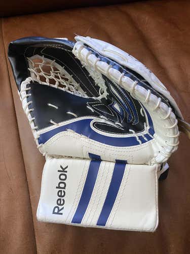 Reebok L7 JR Blocker and Glove - Regular
