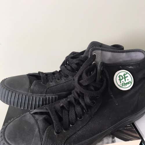 Black Men's Size 12 (Women's 13) Converse Shoes