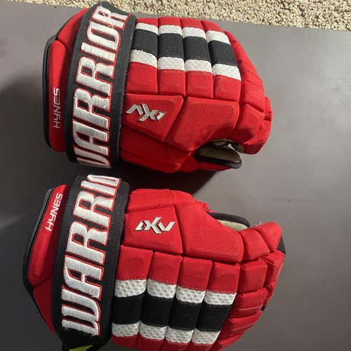 Warrior AX1 pro 14" Pro Stock John Hynes Gloves