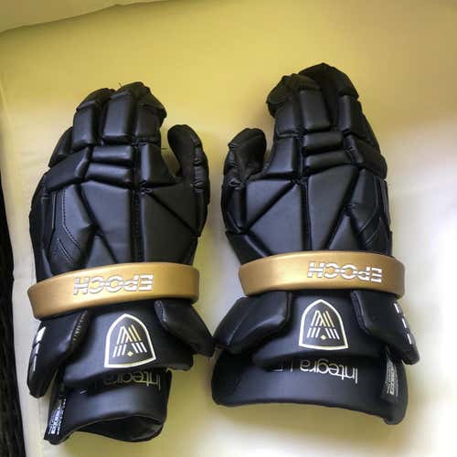 Used Epoch Integra LE 14" Lacrosse Gloves