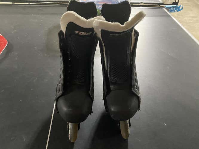 New Senior Tour FB-225 Inline Skates Regular Width Size 7