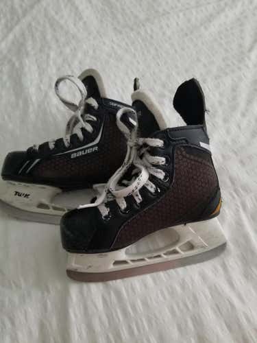 Youth Used Bauer Supreme One.4 Hockey Skates Regular Width Size 11