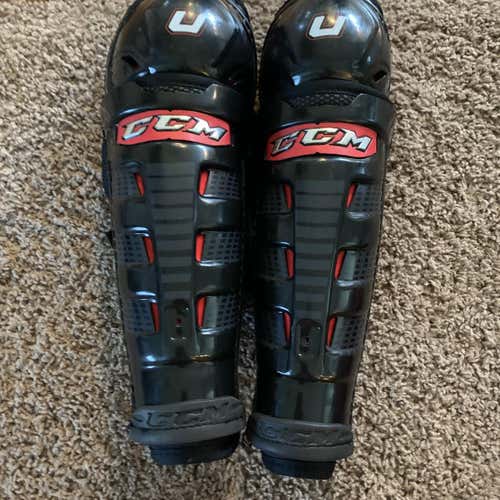 New CCM  Shin Pads