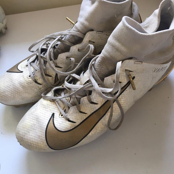 White Men's Size Men's 10.5 (W 11.5) Low Cut