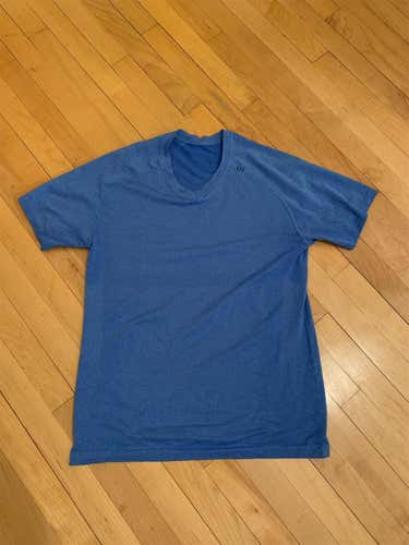 Blue Men's Large Lululemon Shirt