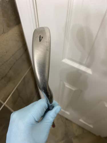 Nike V 4 iron Regular Flex Graphite Shaft Right Handed