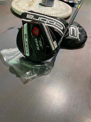 New Left Hand Stiff Flex 10.5 Loft Driver - Cobra Speedzone - 2020