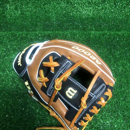 Brown New Infield A2000 11.25" Baseball Glove 1785