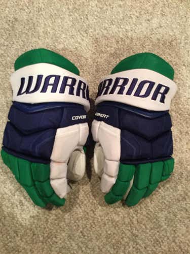 Hartford Whalers Colorway Carolina Used Warrior Covert QRE 14" Pro Stock Gloves