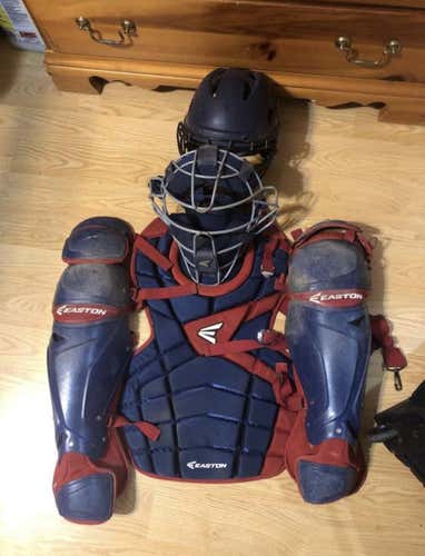 Used Easton M10 Series Catcher's Set