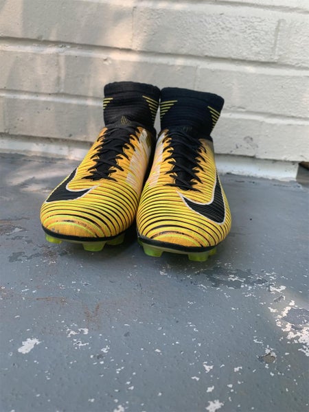 Yellow Men's Molded Cleats Nike Mercurial Superfly 5 Cleats