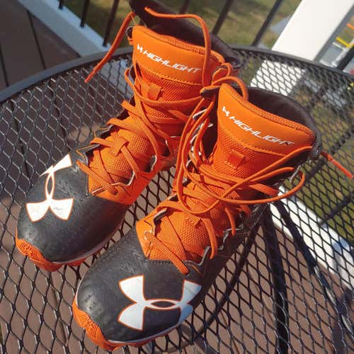 Orange Used Adult Unisex Size 5.5 (Women's 6.5) Under Armour
