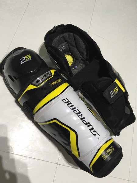 Used Bauer Supreme 2S Pro, Shin Pads 15, Pro Stock