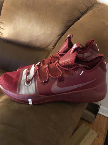 Nike Kobe AD Team Red Men’s Basketball Shoe 18