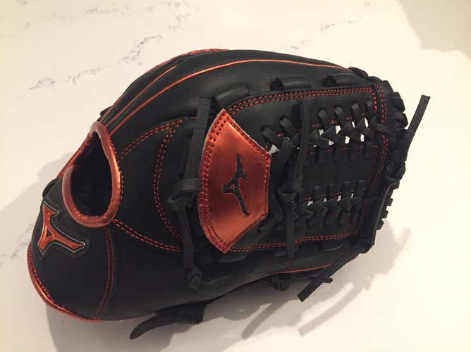 Mizuno Right Hand Throw MVP Prime 11.75" Baseball Glove