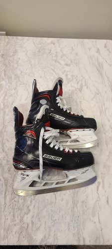 Senior Used Bauer Vapor 1X Hockey Skates Extra Wide Width Size 8