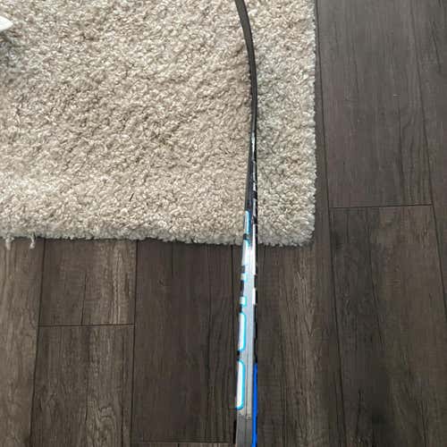New Cale Makar Right Handed Pro Stock Nexus1N