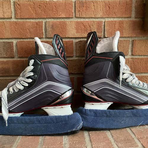 Used Bauer Vapor X600 Size 8 Hockey Skates