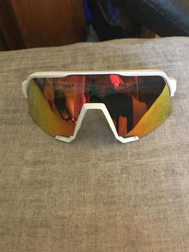 100% Sunglasses brand New