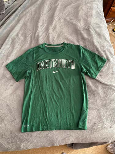 Green Unisex Medium Nike Shirt