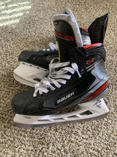 Senior Used Bauer Vapor 2X Pro Hockey Skates Regular Width Pro Stock Size 9