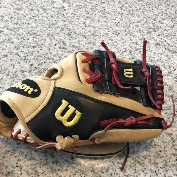Brown Used Infield A2000 11.5" Baseball Glove