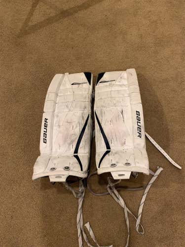 Used 26" Bauer Reactor 7000  Goalie Leg Pads With Pad Skins