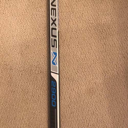 Used Right Handed Nexus 2900  Hockey Stick