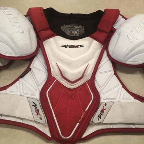 Used Medium Bauer Apx2  Shoulder Pads