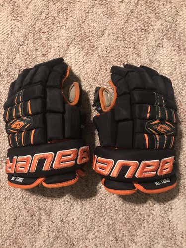 Black Used Bauer Nexus 14" Gloves