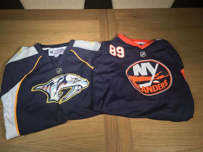 New Youth XL CCM Jersey