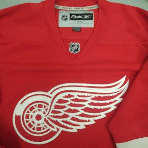 Detroit Red Wings New Adult Men's XL CCM Jersey