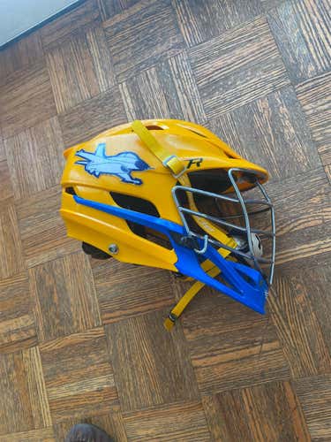Gold Used Player's Cascade R Helmet