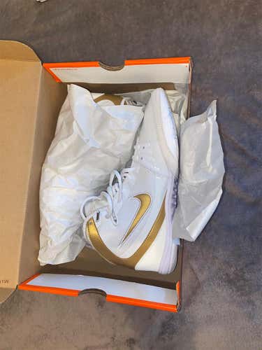 Brand New White And Gold Nike Freeks