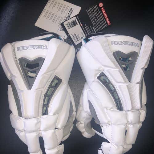 **SALE** NWT White New Player's Maverik Rome LAX Medium 12" Lacrosse Gloves