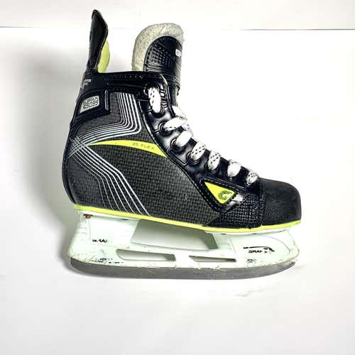 USED Graf Supra G5035 Youth Hockey Skate Size 13.5C