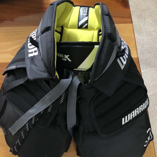 Gently Used Small Warrior Ritual X Goalie Pants