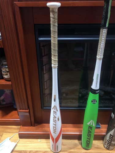 Used USSSA Certified Composite Ghost X Hyperlite (-12) 18 oz 30" Bat