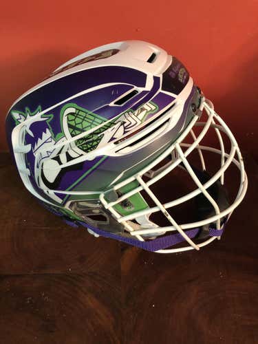 Used Seneca Warchiefs Warrior Box Helmet