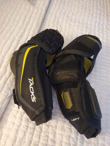 Senior Used Large CCM tacks 6052 Elbow Pads
