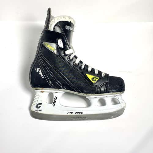 Used Junior Graf SUPRA 535 Hockey Skates Size 3.5